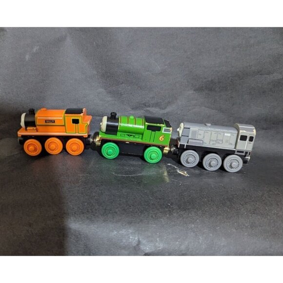 Thomas & Friends Wooden Railway Engines Bundle Percy Dennis Billy magnetic 5 - Picture 8 of 10